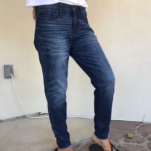 Boyfriend Fit Skinny Jeans